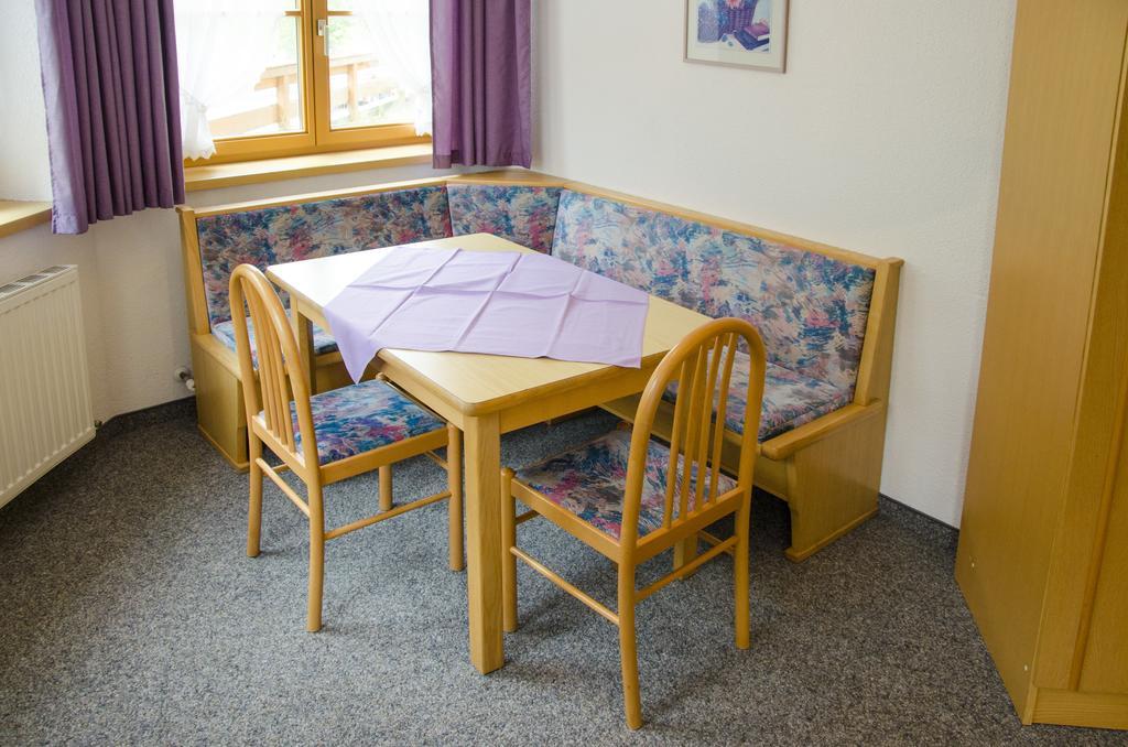 Apartamento Pezza Lischa Kappl  Habitación foto